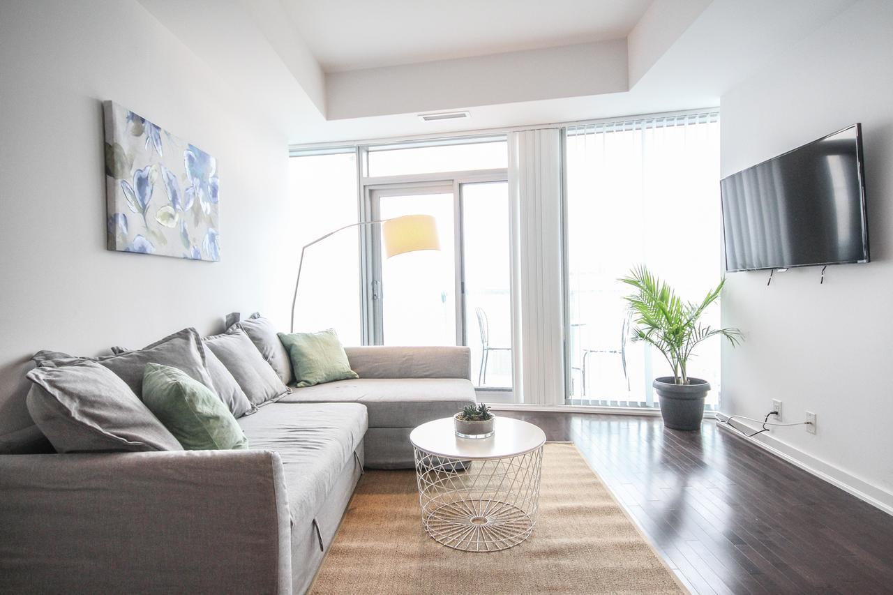Sarkar Suites - Entertainment District Toronto Esterno foto