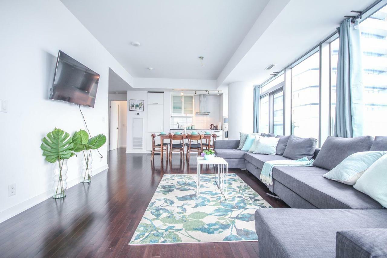 Sarkar Suites - Entertainment District Toronto Esterno foto