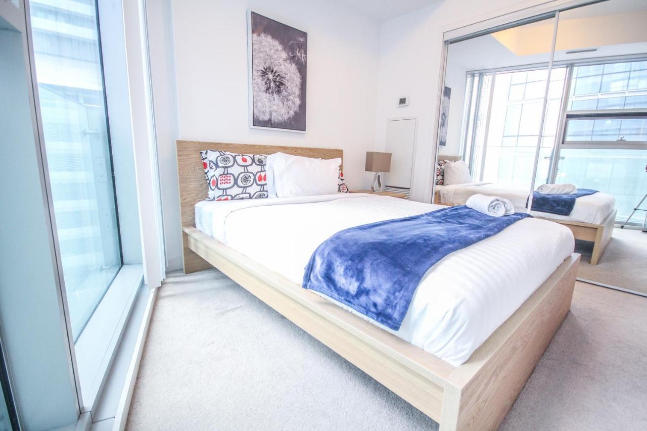 Sarkar Suites - Entertainment District Toronto Esterno foto
