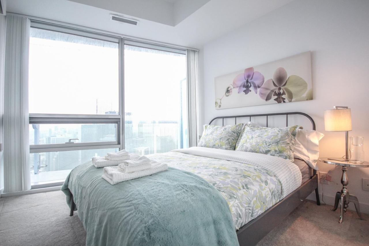 Sarkar Suites - Entertainment District Toronto Esterno foto