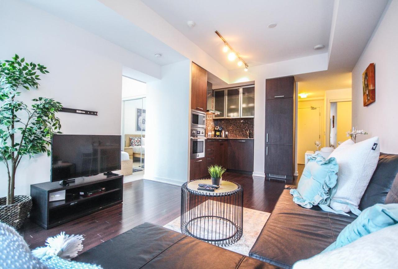 Sarkar Suites - Entertainment District Toronto Esterno foto